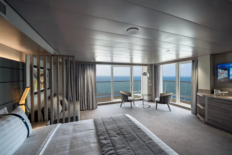 Grand Suite Aurea dengan Teras 1