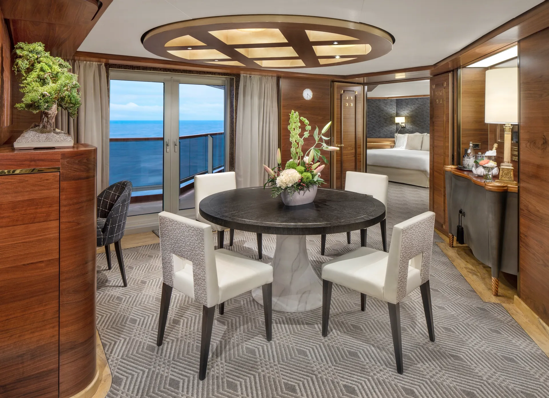 পিক স্যুইট 3