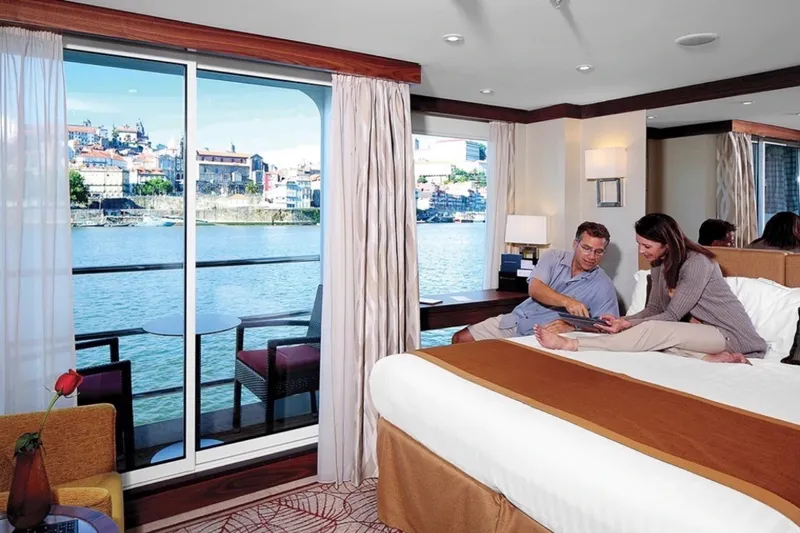 Panoramic Window