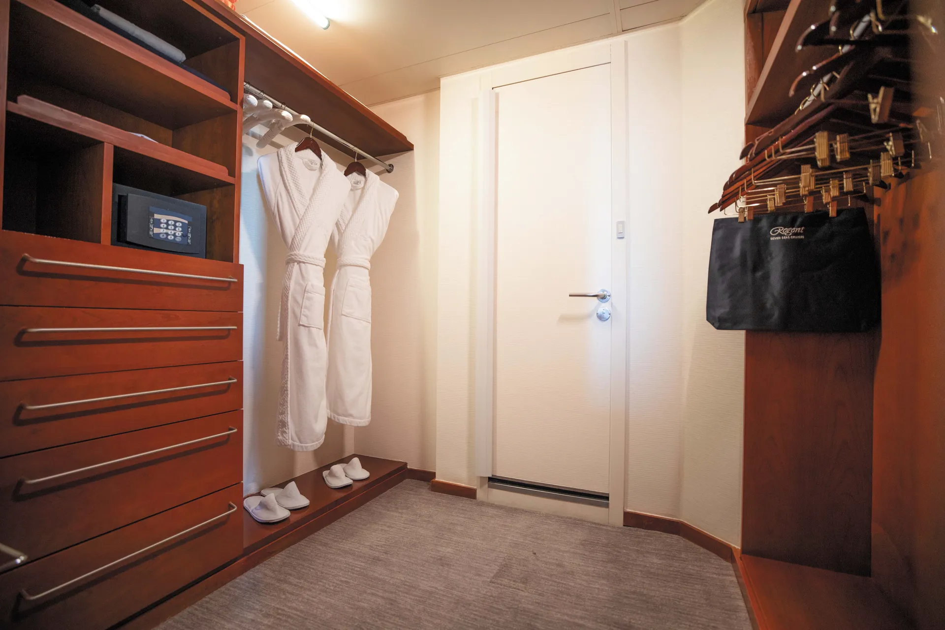 Apartmá Seven Seas vpředu 2