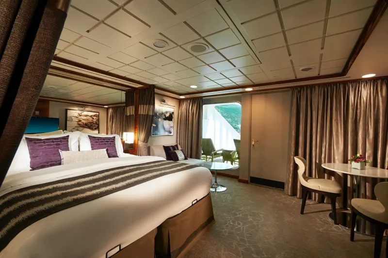 Büyük Balkonlu İleri Yüzlü Deluxe Penthouse 1