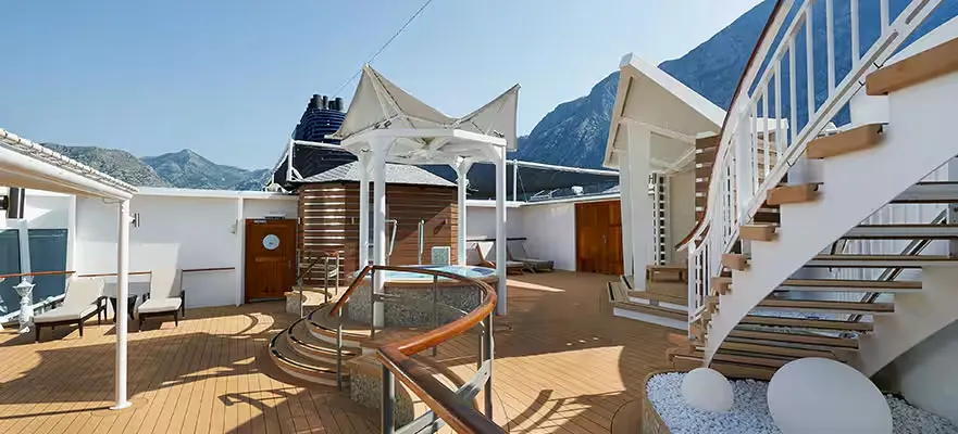 Villa ya Bustani ya Vyumba 3 8