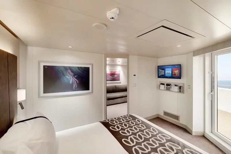 豪华AUREA套房,配有露台和漩涡浴缸 1