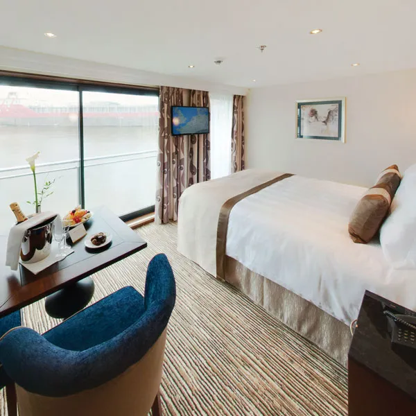 Kategorie 6 | Paluba Ruby 1