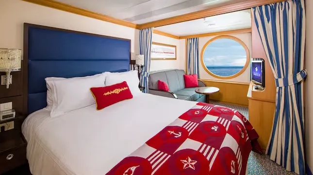 Deluxe Oceanview Stateroom