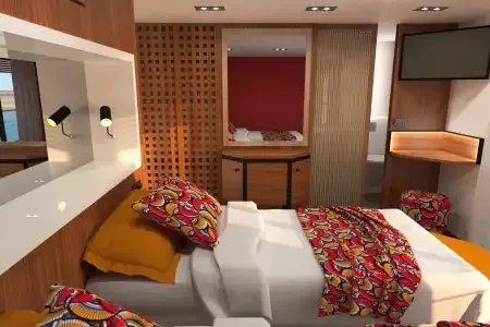 Main Deck 2 Adjustable Twin Beds