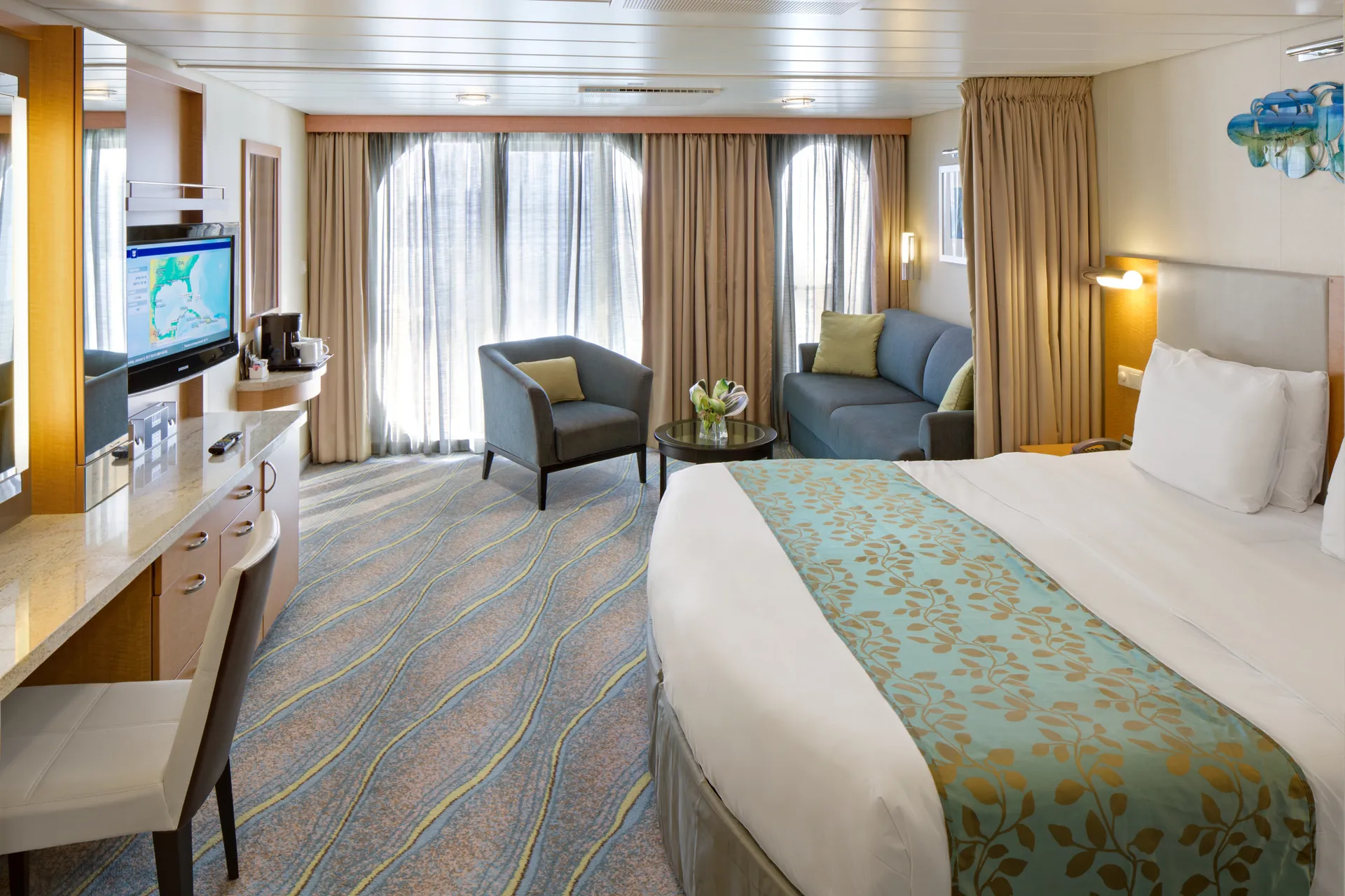 Junior Balcony Suite