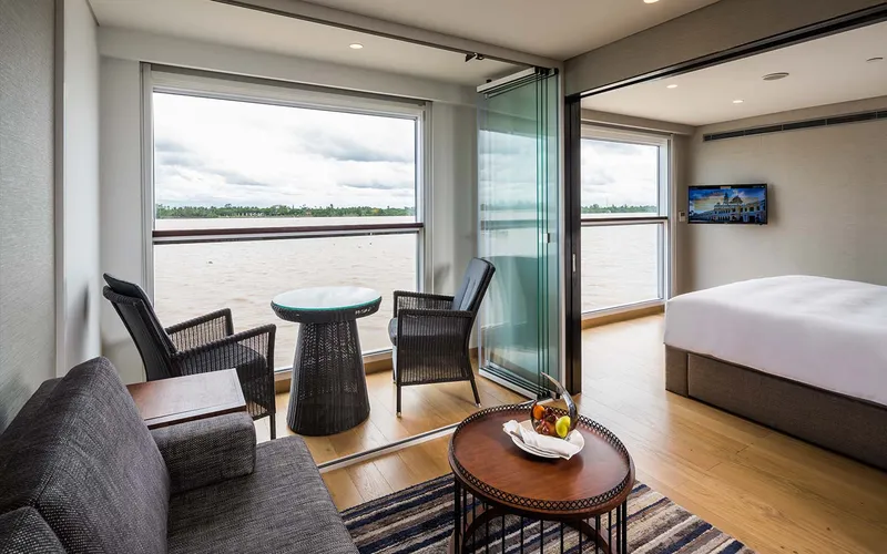 Deluxe Suite
