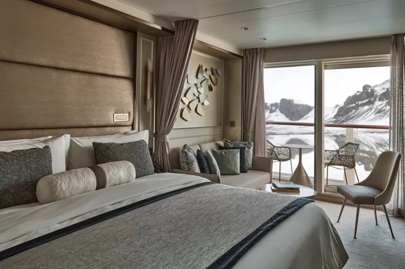 Superior Veranda Suite 1