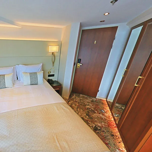 Kategorie 2 | Paluba Emerald 2