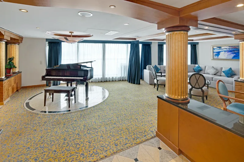 Royal Suite - 1 Bedroom