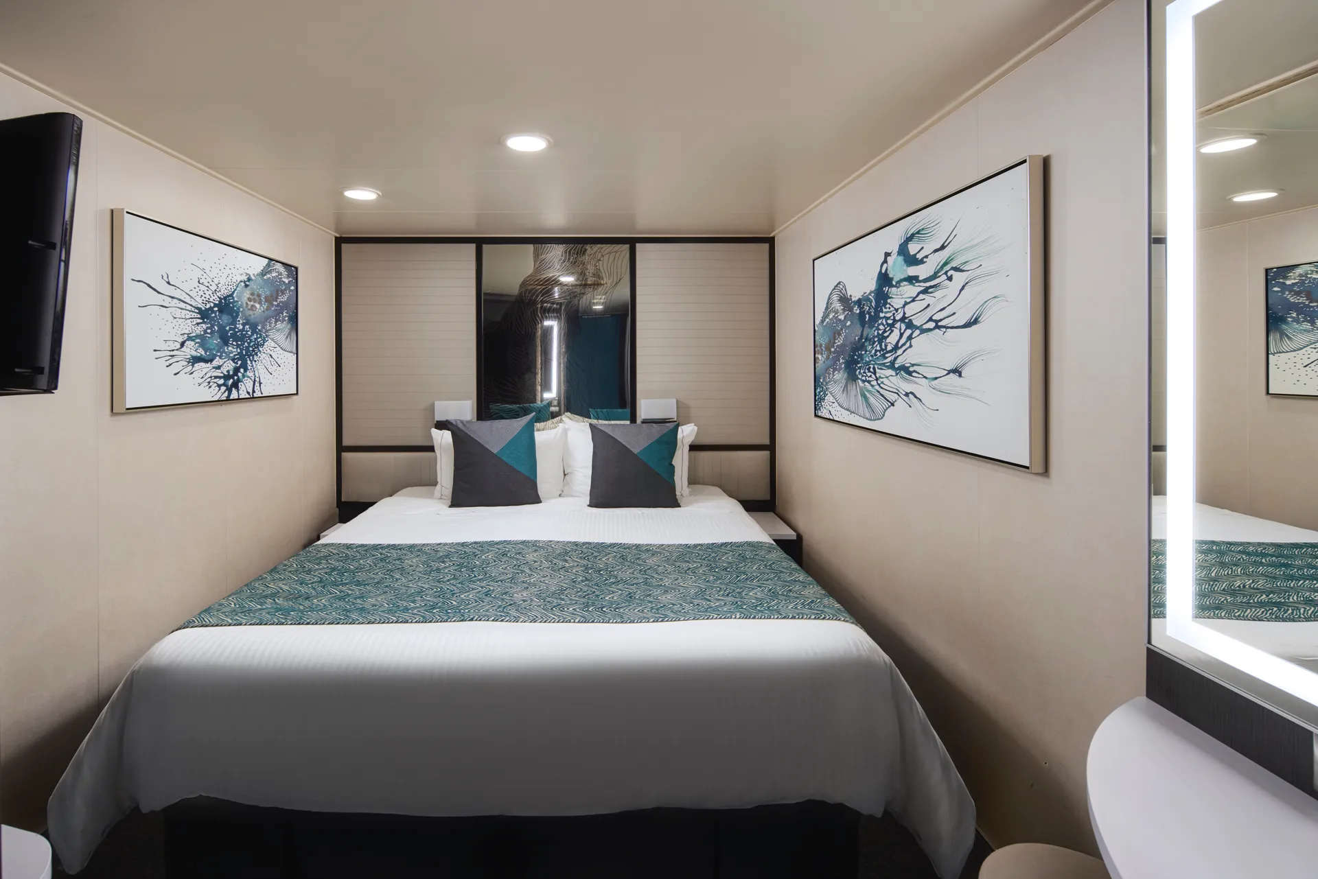 Εσωτερική Καμπίνα Sail Away 1