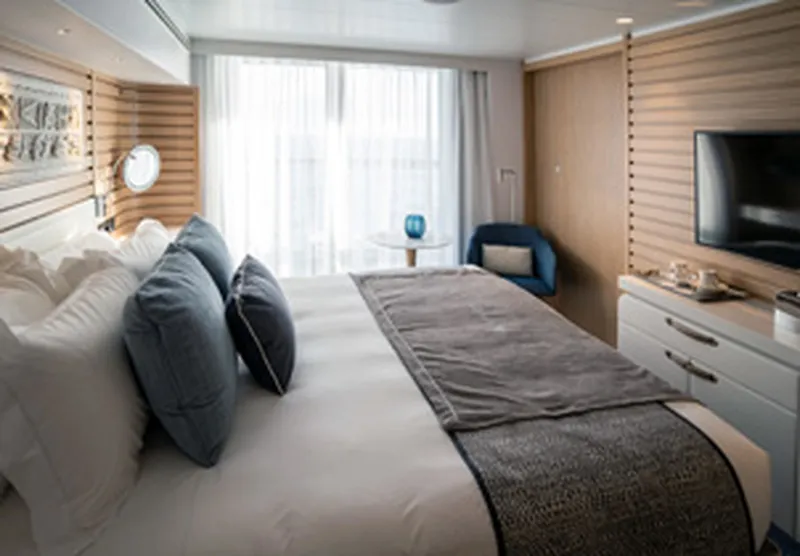 尊贵甲板5号套房