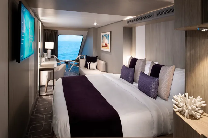Deluxe Ocean View Stateroom