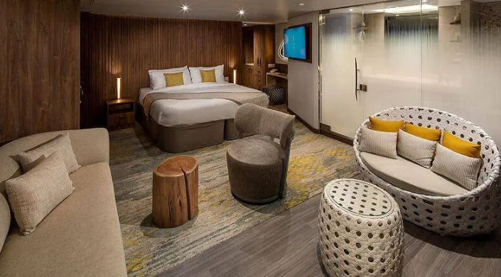Ultimate Sky Suite with Infinite Veranda℠
