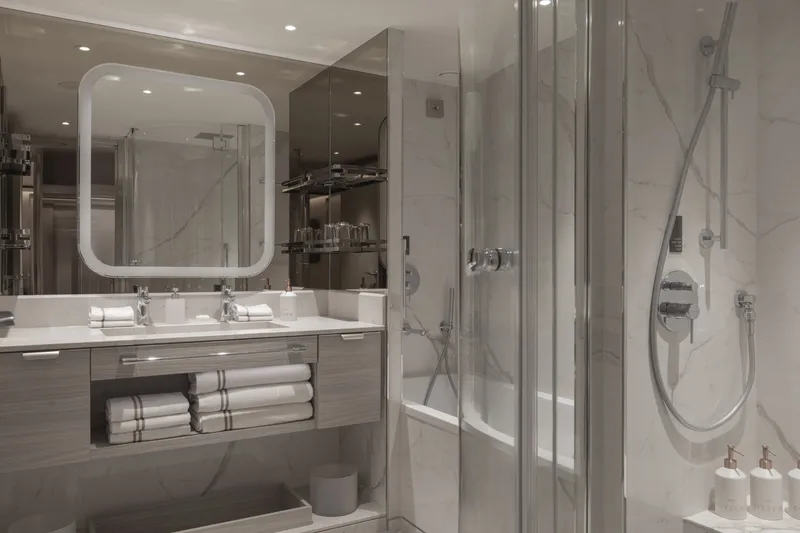 高级奖章套房 2