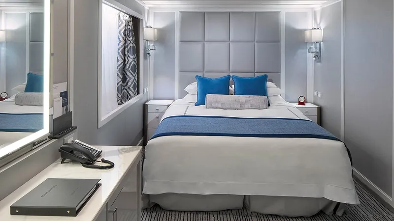 Egyágyas tengerre néző kabin 1