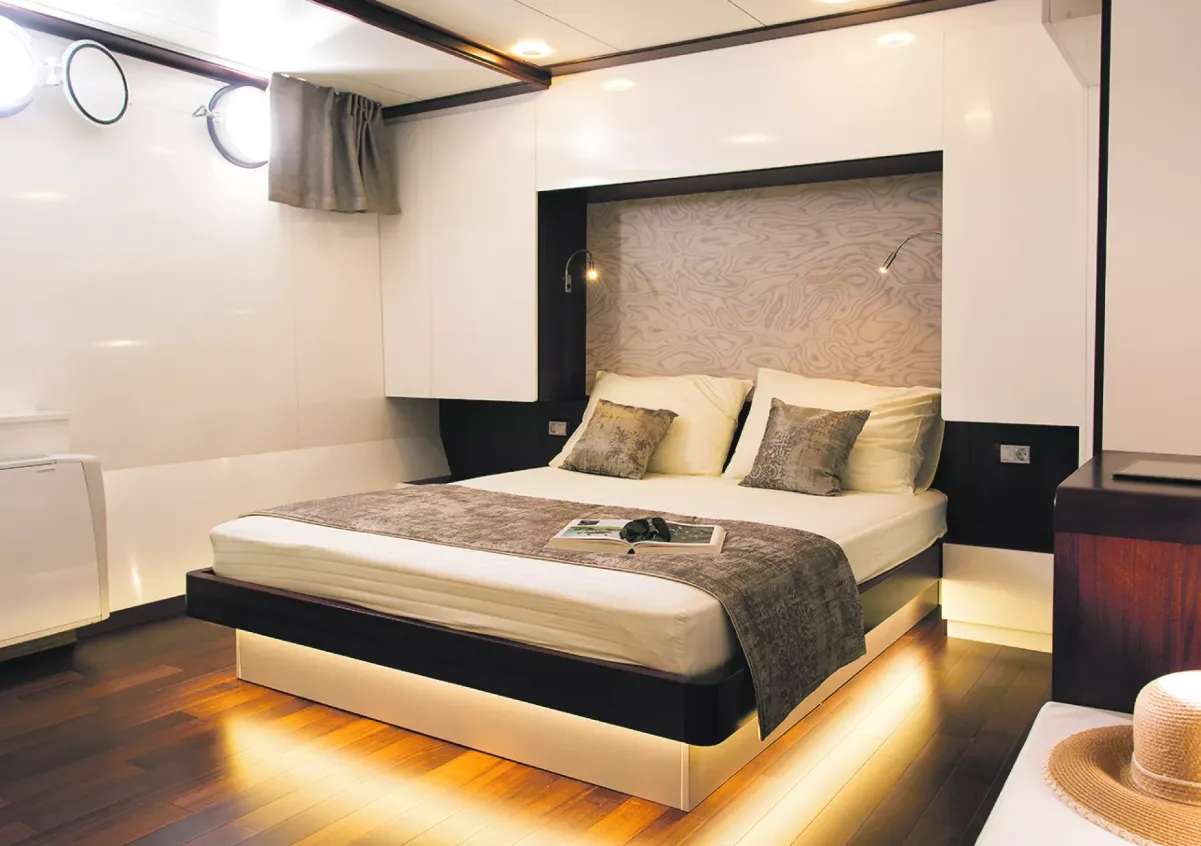Lower Deck