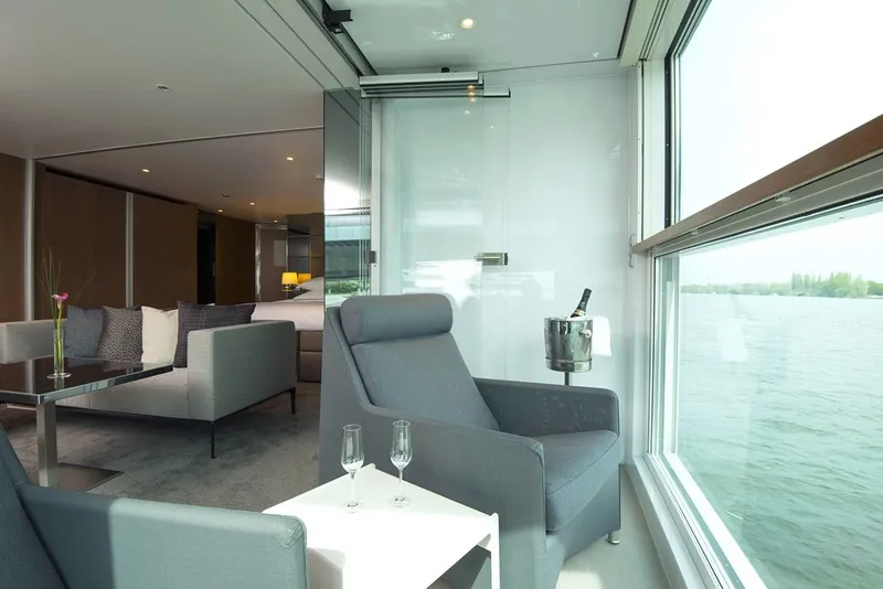 Σουίτα Royal Panorama 6