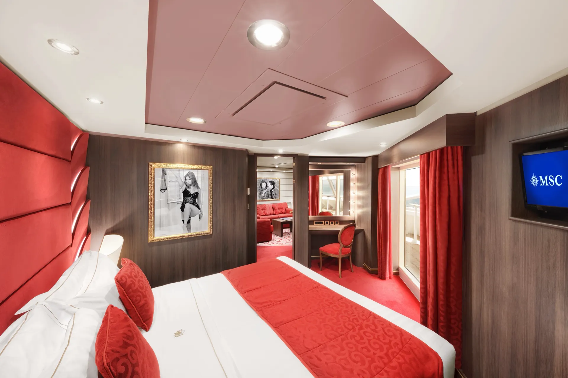 MSC YACHT CLUB YACHT CLUB EXECUTIVE AND FAMILY SUITE WITH BALCONY 1
