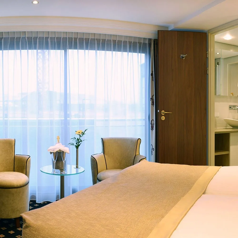 Superior Suite - Ruby Deck