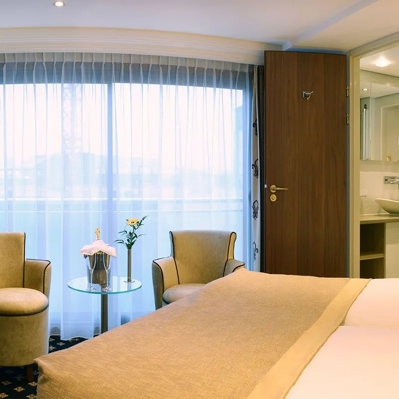 Superior Suite - Ruby Deck