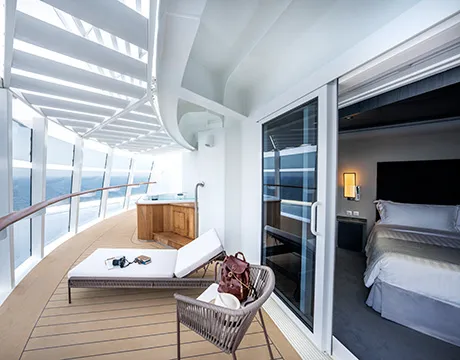 MSC遊艇俱樂部皇家套房，配有漩渦浴缸 2