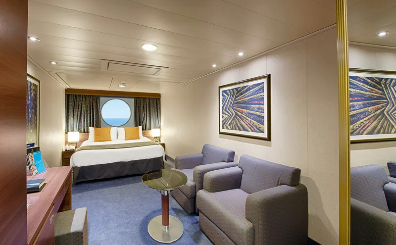 DELUXE OCEAN VIEW FANTASTICA 2