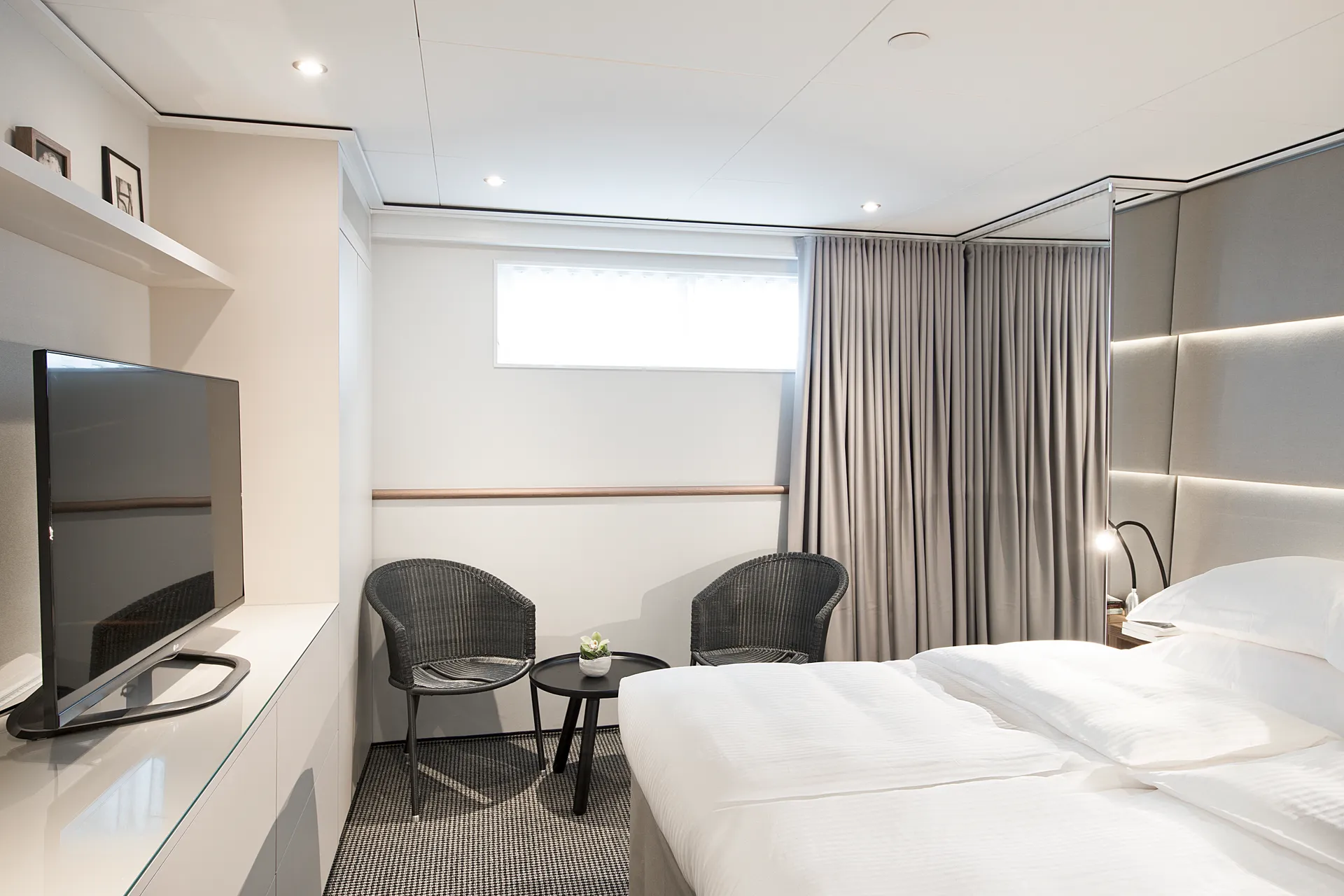 Emerald Single Stateroom