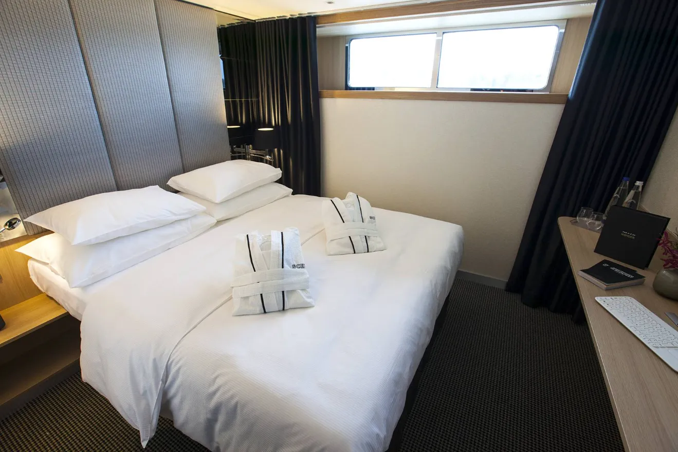 Standard Suite
