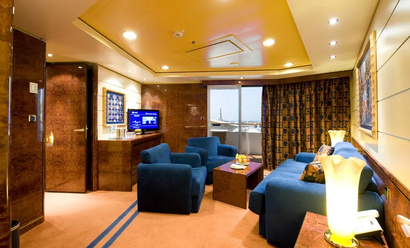 MSC YACHT CLUB ROYAL SUITE 2