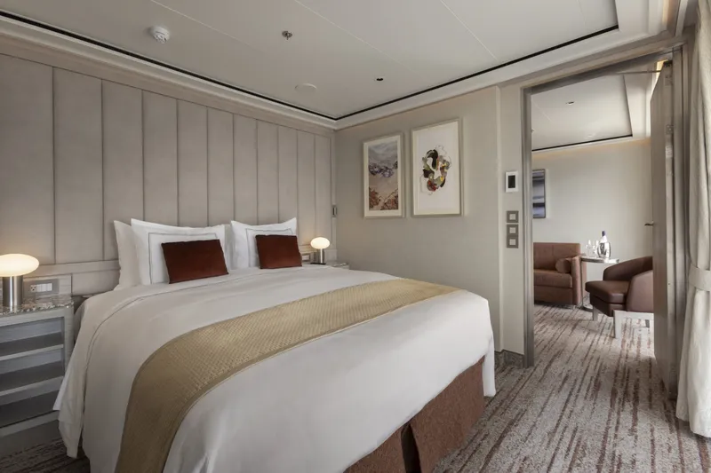 Signature Suite 5