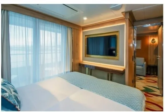 Veranda Deluxe Cabin