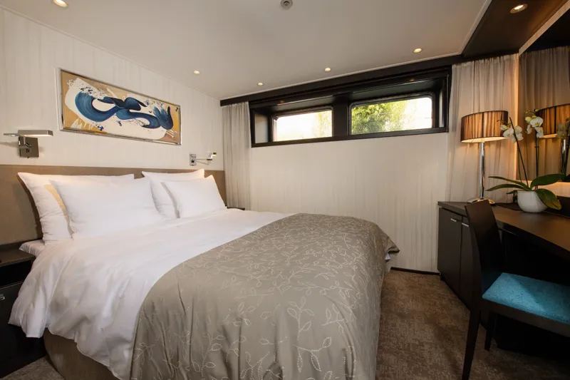 Deluxe Stateroom
