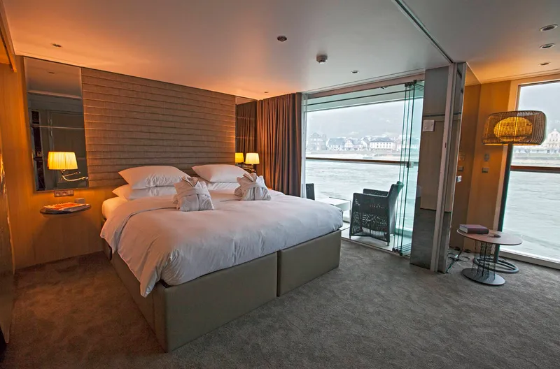 皇家阳台套房 1