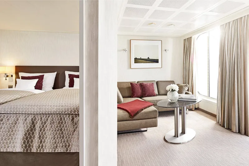 豪华顶层套房 1