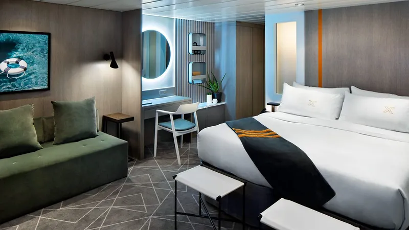 Aqua Sky Suite