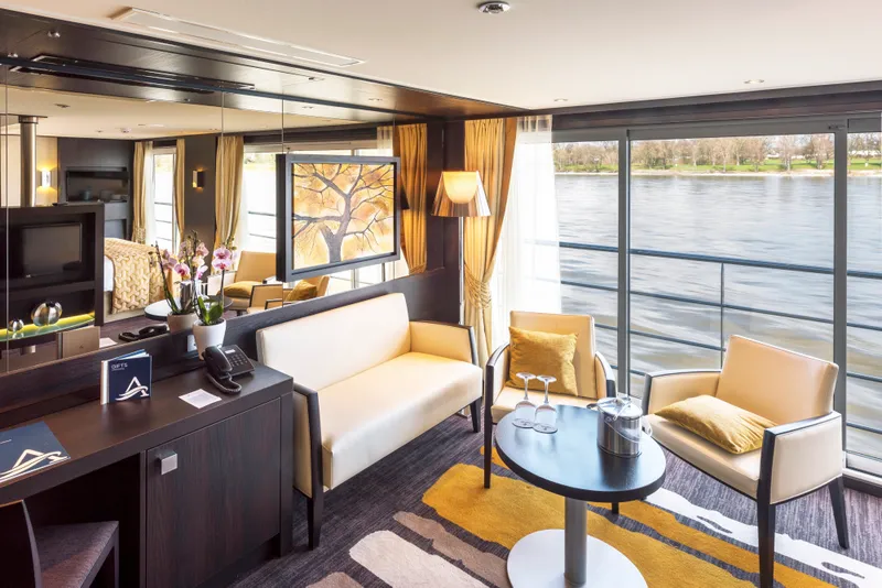 Kraljevski apartman 1