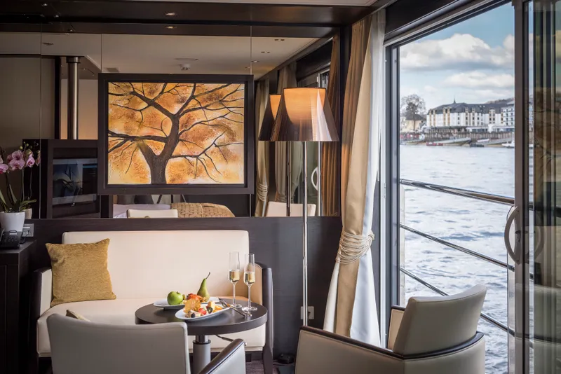 Kraljevski apartman 2