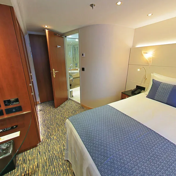 1. kategóriás kabin 2