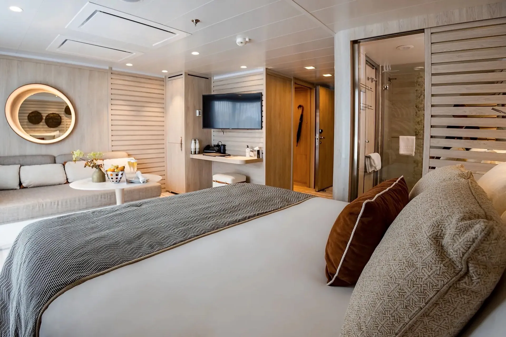 豪華套房 甲板 6 13