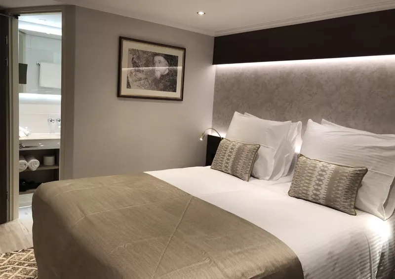 Emerald Deck Suite (Lower)