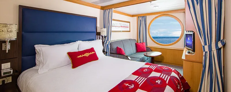 Deluxe Oceanview Stateroom 2
