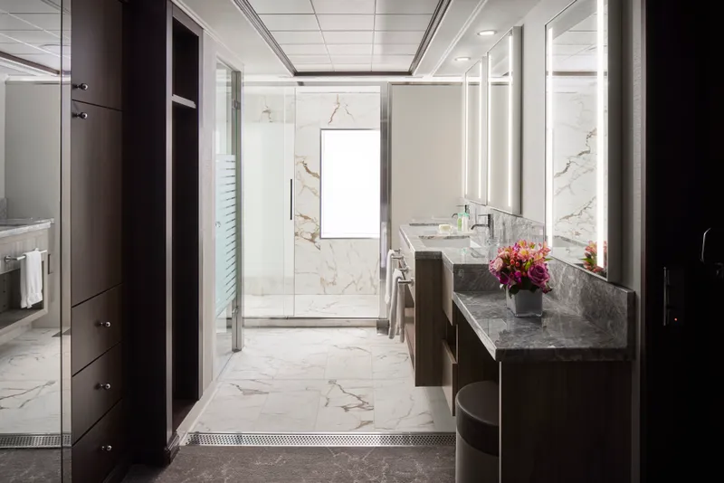 两卧室豪华家庭套房（附阳台） 1