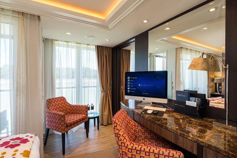 Twin Balcony