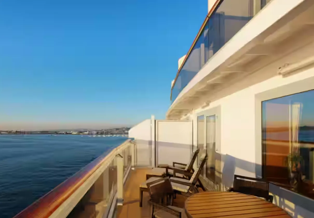 নেপচুন স্যুইট 10