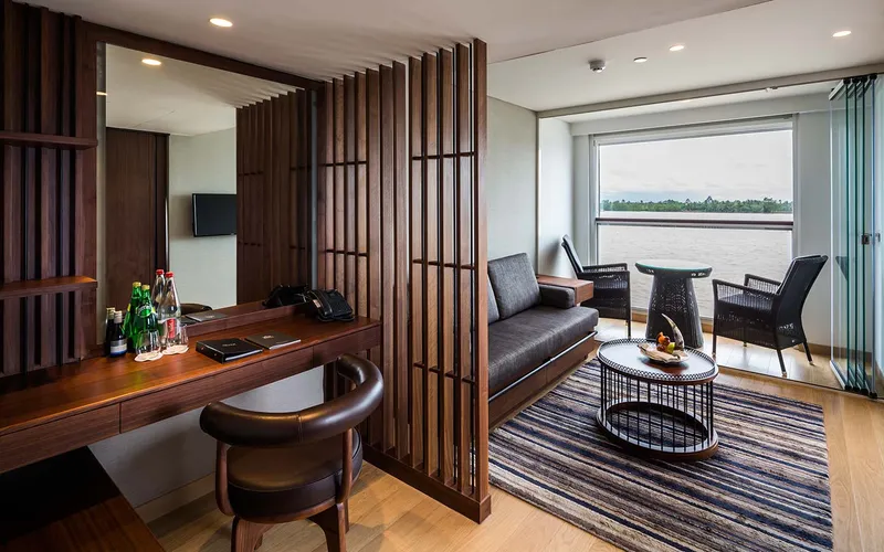 Malaking Deluxe Suite 2