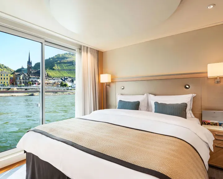 Veranda Suite (AA)