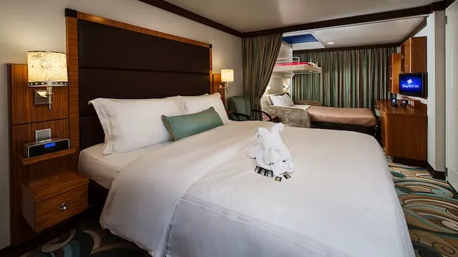 礼宾家庭海景客房（带阳台） 1