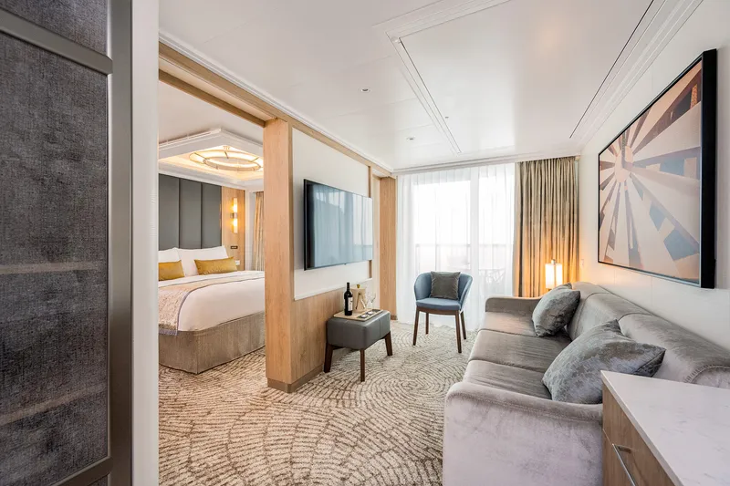 Signature Collections Suite